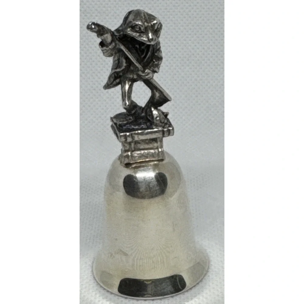 Beatrix Potter Jeremy Fisher Frog Fishing Pewter Bell NE Collectors